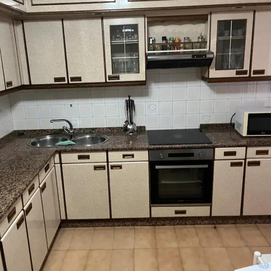 Piso Artur Rua Astureses Apartment Carballino Exterior photo